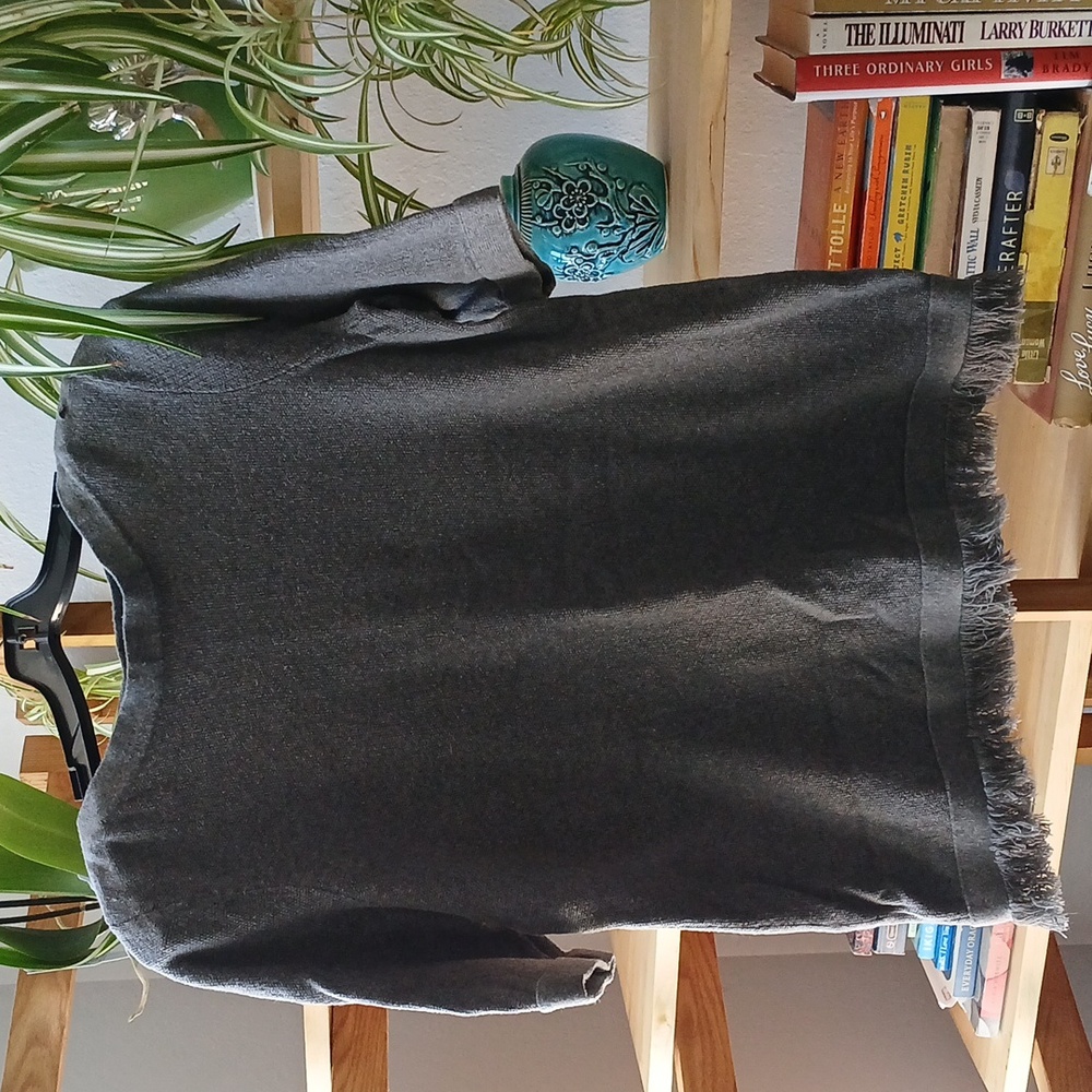 Ann Taylor Heather Gray Knit Top